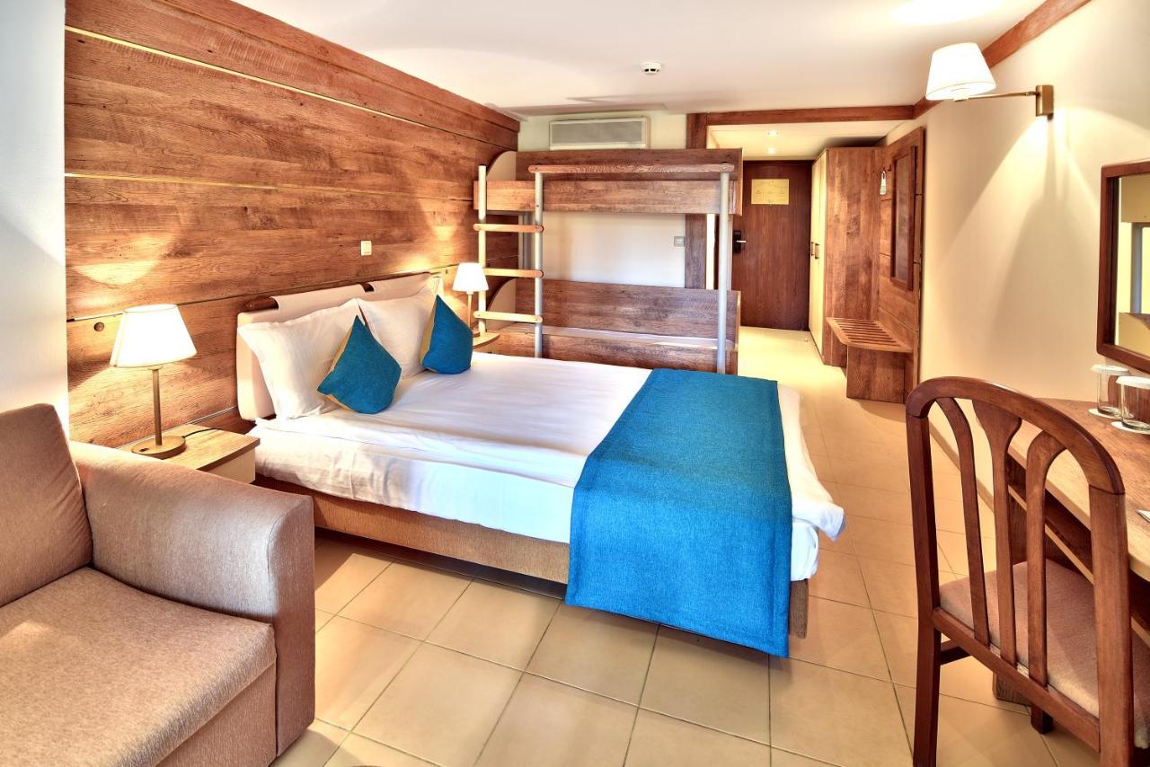 Les Magnolias Hotel Primorsko Ngoại thất bức ảnh