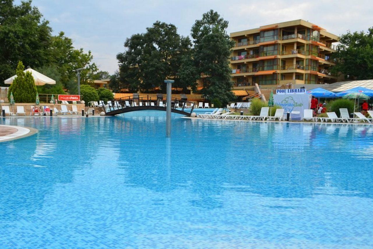 Les Magnolias Hotel Primorsko Ngoại thất bức ảnh